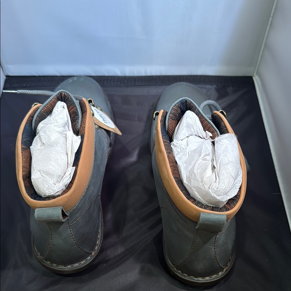Born Gray and Tan Lace Up Boots - Picture 4 of 9
